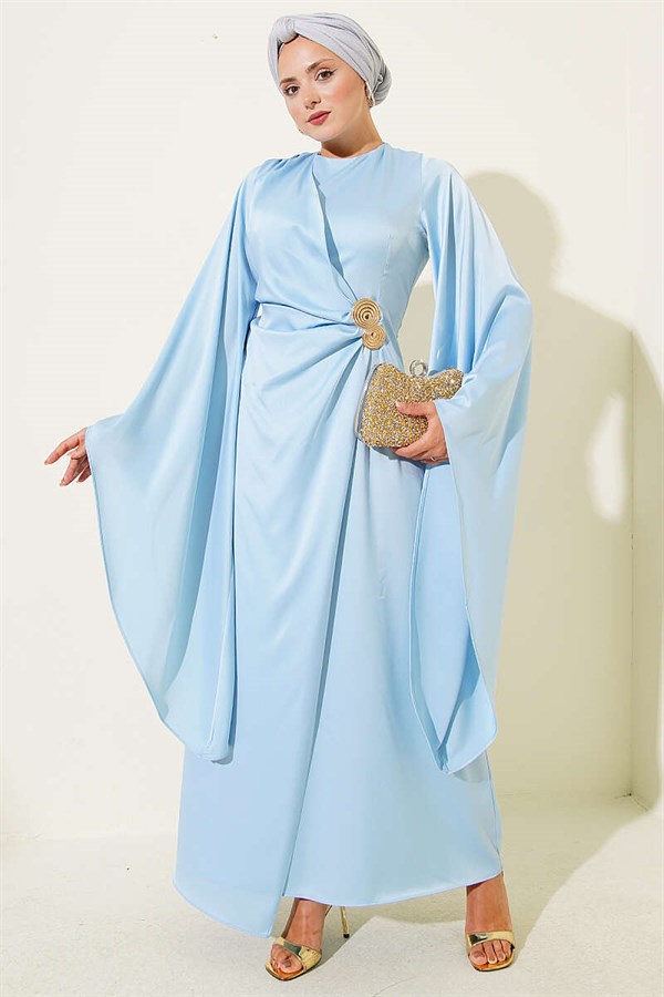 Gold Buckle Wide Sleeved Satin Evening Dress Blue