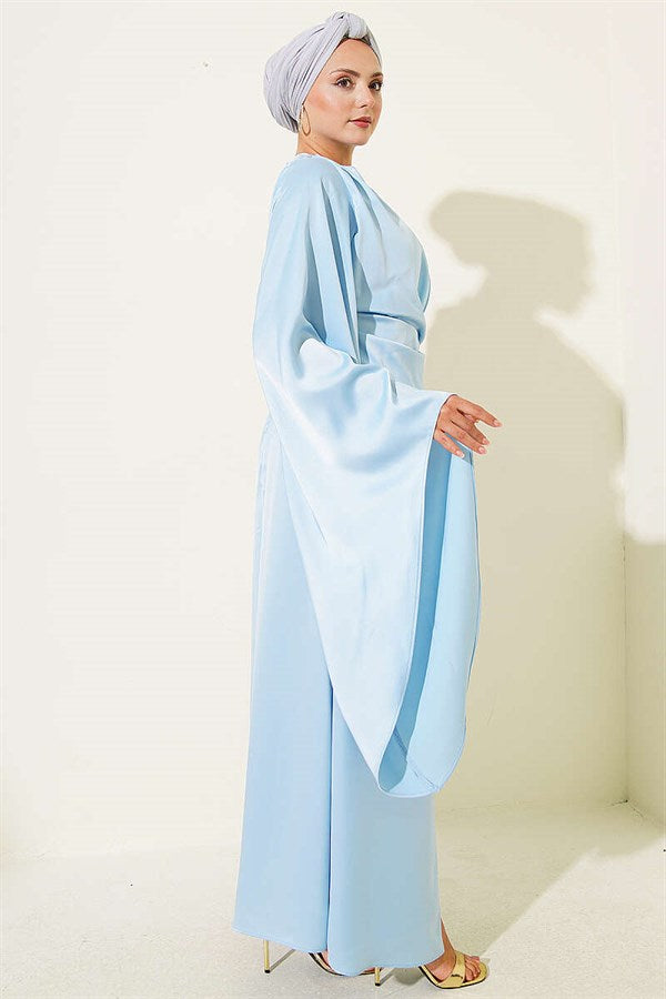 Gold Buckle Wide Sleeved Satin Evening Dress Blue