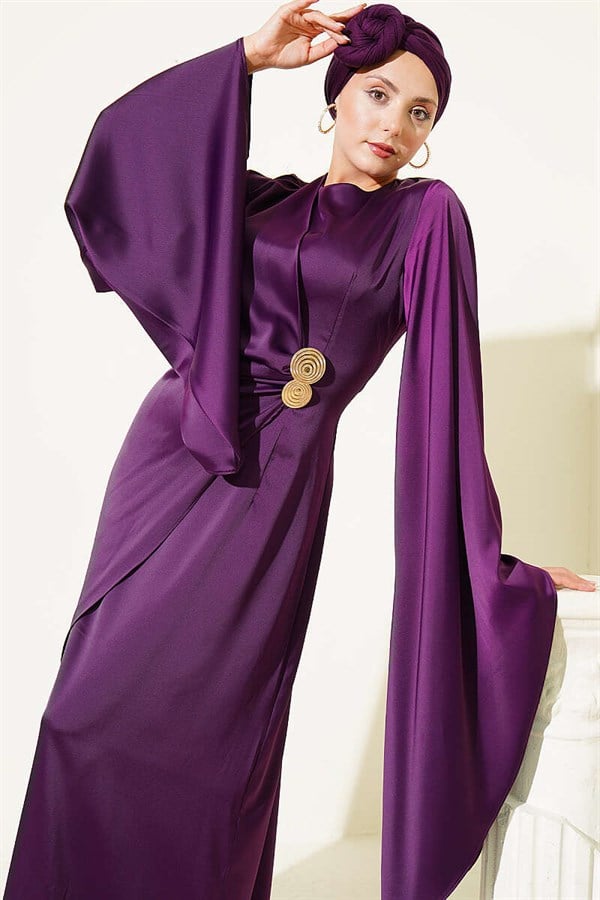 Purple Satin Evening Dress with Wide Sleeves and Gold Buckle