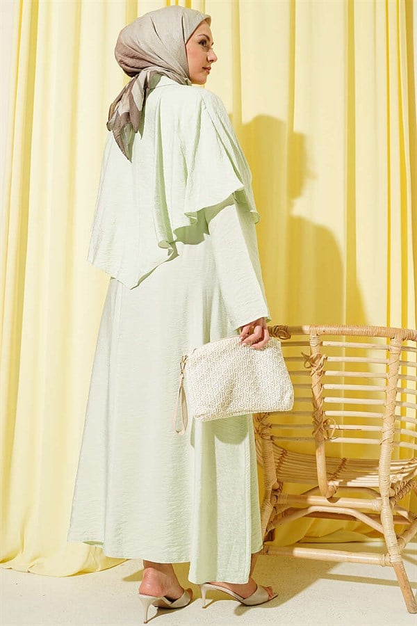 Gold Buckle 3 Piece Set, Mint