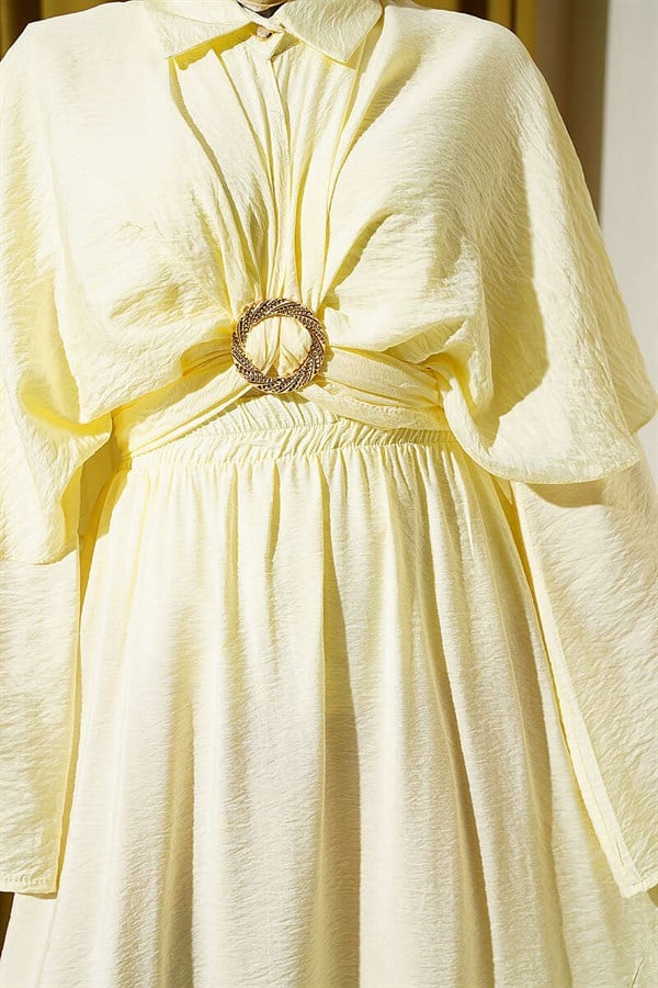 Gold Buckle 3 Piece Set in Yellow