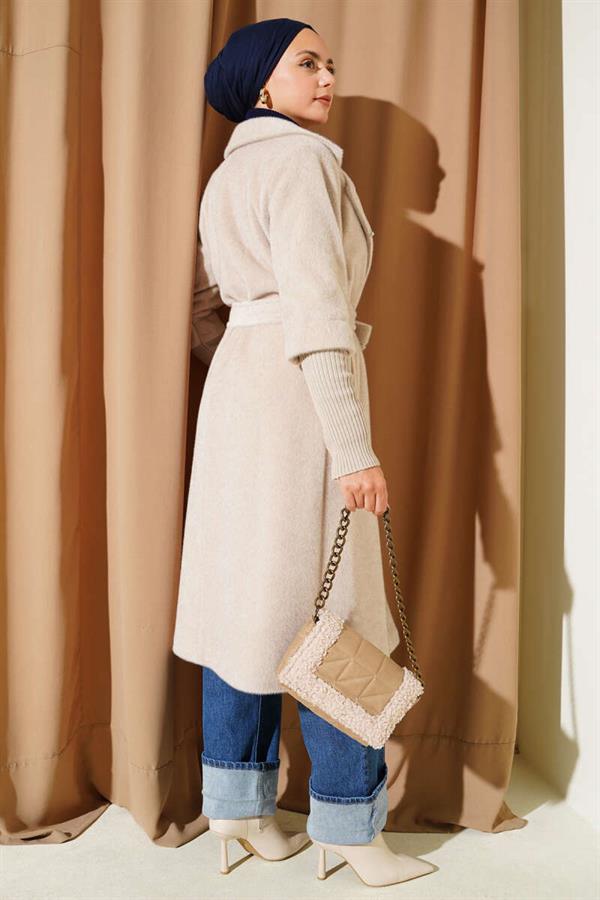 Goldfox Sleeve Ribbed Coat Beige