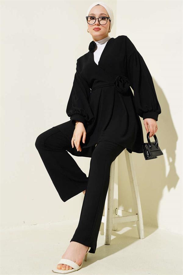 Pleated Tunic 2 Piece Set with Rose Accessories Black