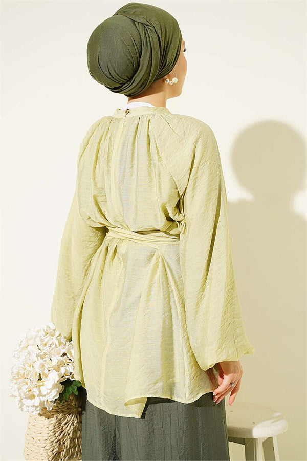 Tunic with Rose Brooch and Belt, Light Green