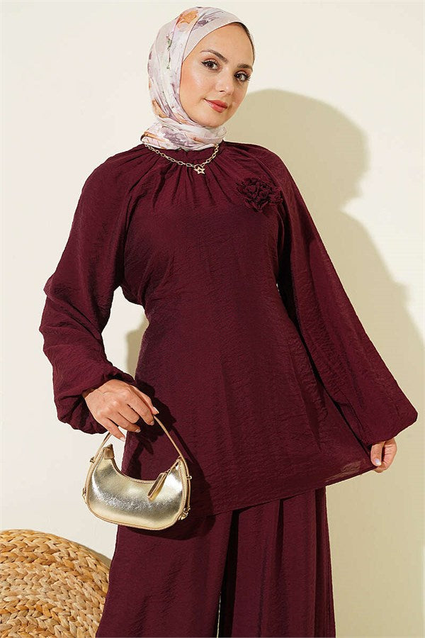Casual 2 Piece Set with Rose Brooch, Burgundy