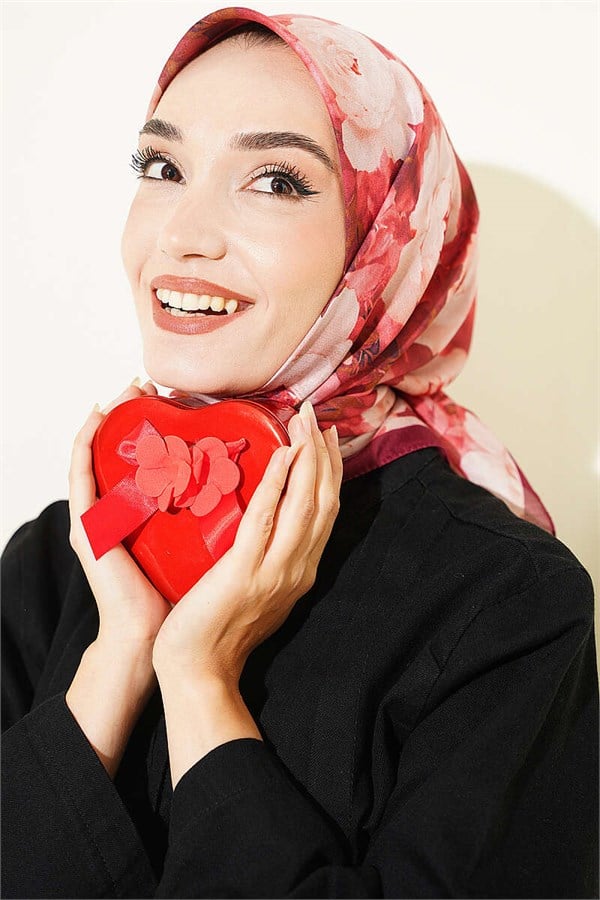 Rose Patterned Soft Scarf Burgundy