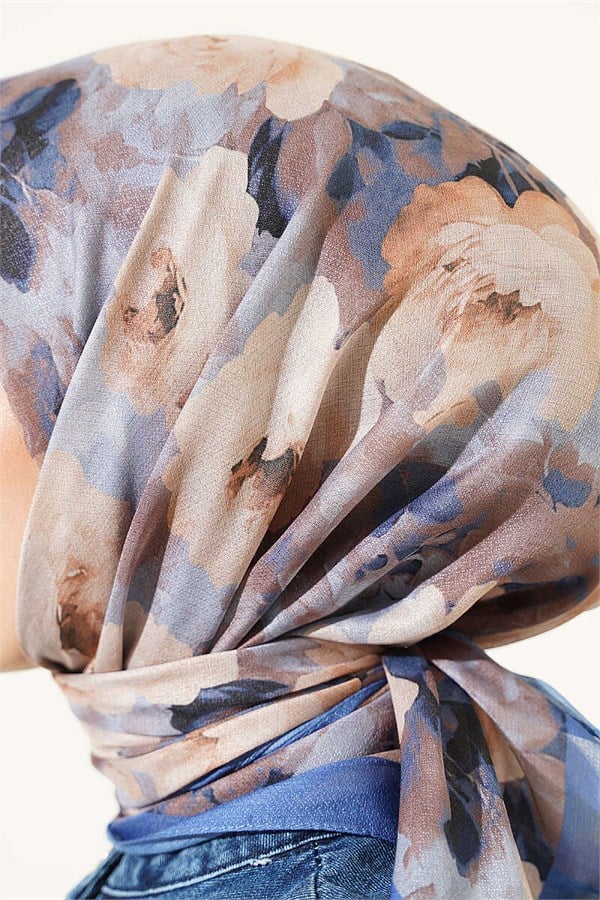 Rose Patterned Soft Scarf Indigo
