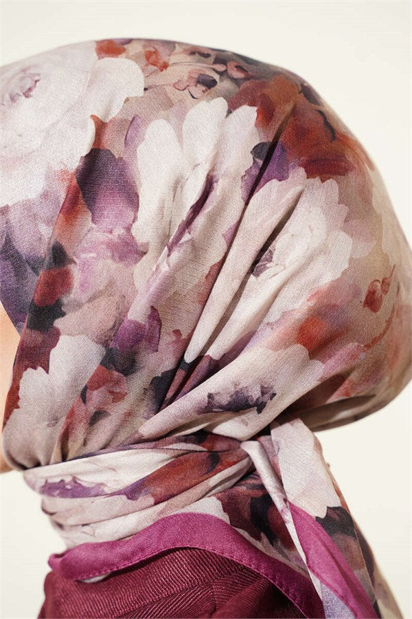 Rose Patterned Soft Scarf Magenta