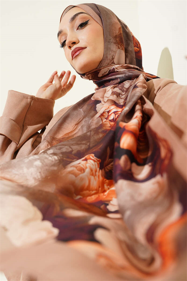 Rose Patterned Soft Shawl Latte