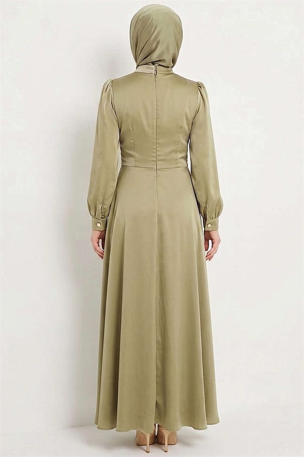 Rose Buckle Satin Evening Dress in Light Green