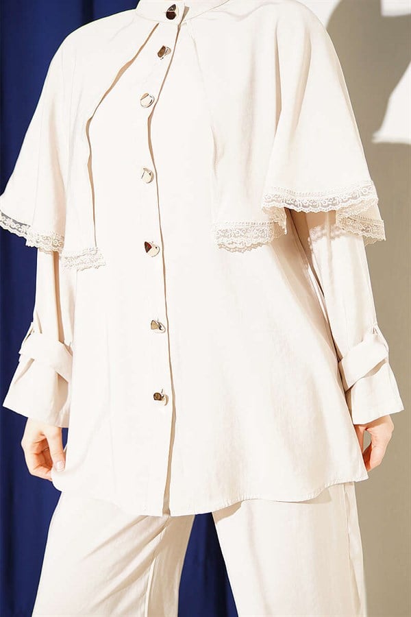 Beige 2 Piece Set with Lace Detail and Cape