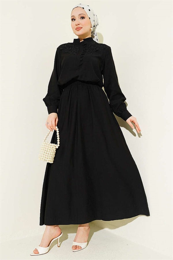 Lace Trimmed Half-British Buttoned Skirt 2 Piece Set, Black