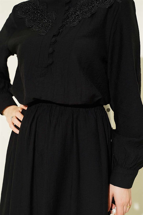 Lace Trimmed Half-British Buttoned Skirt 2 Piece Set, Black