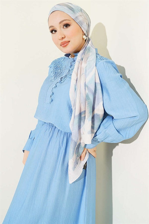 Lace Trimmed Half-British Buttoned Skirt 2 Piece Set, Blue