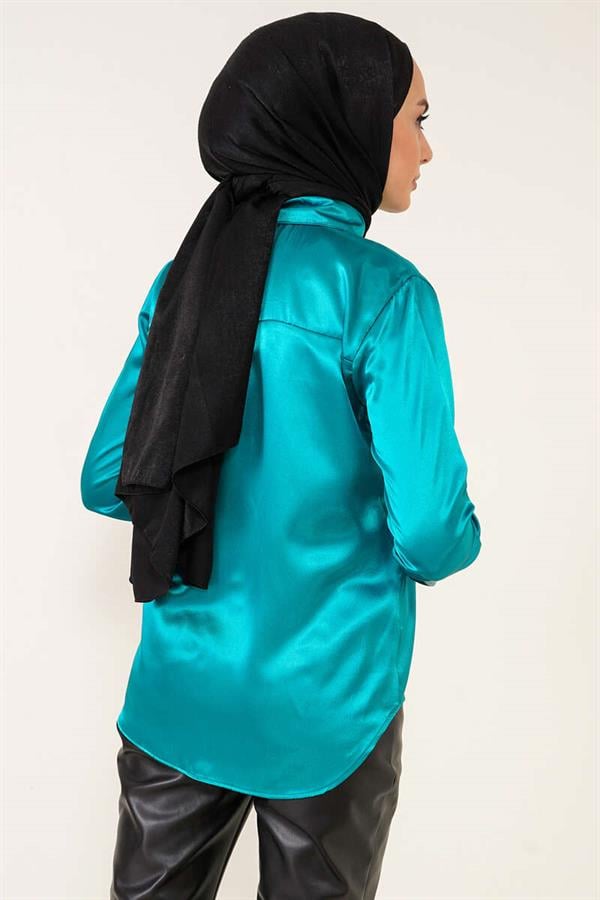 Lightly Flowing Satin Shirt Petrol