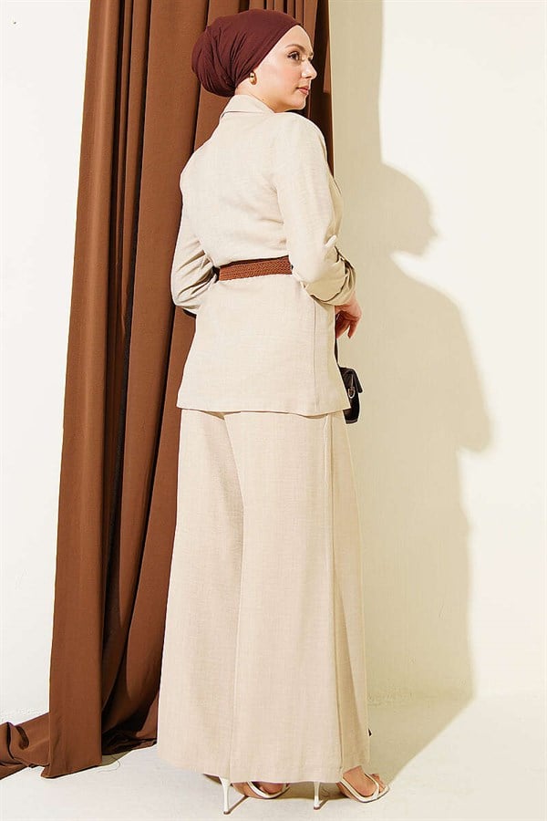 Beige 2 Piece Set with Straw Belt and Jacket