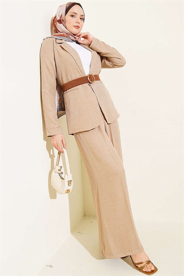 2 Piece Set with Straw Belted Jacket and Latte