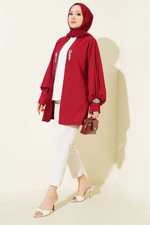 Embellished Cardigan and Undershirt 2 Piece Set in Burgundy