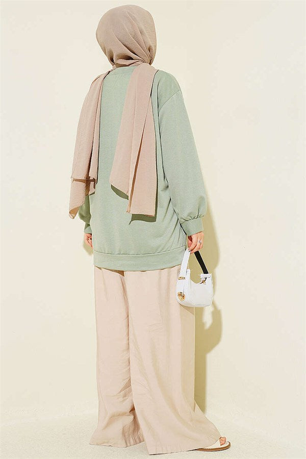 Two-Thread Plain Tunic in Light Green