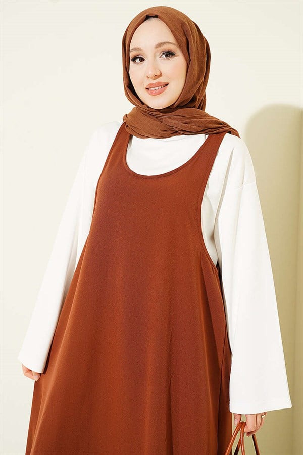 Sleveless 2 Piece Set in Coffee Brown