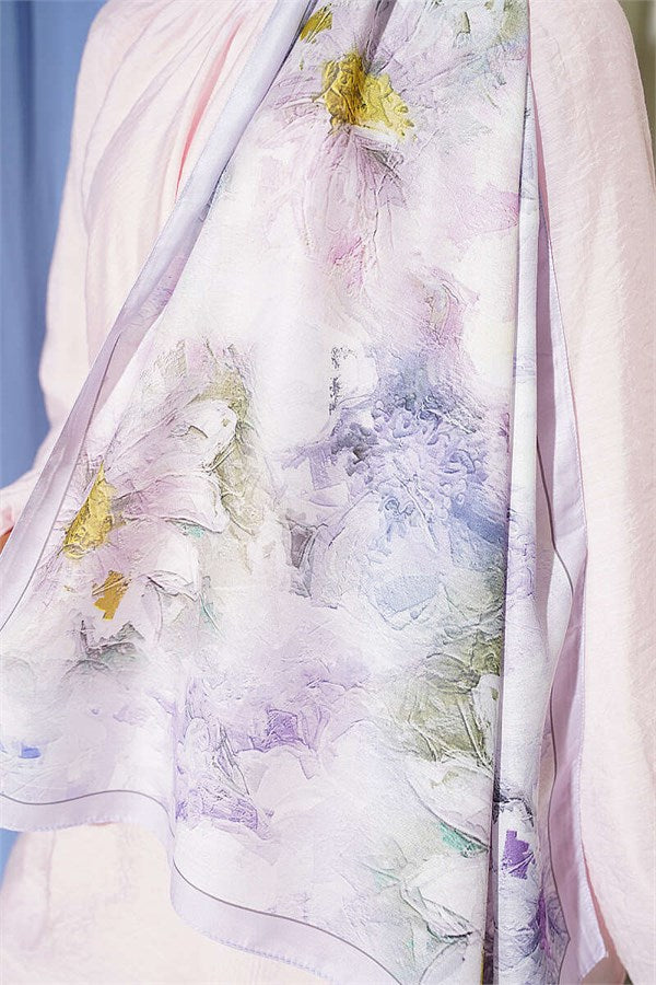 Fine Line Detail Floral Scarf Light Lilac