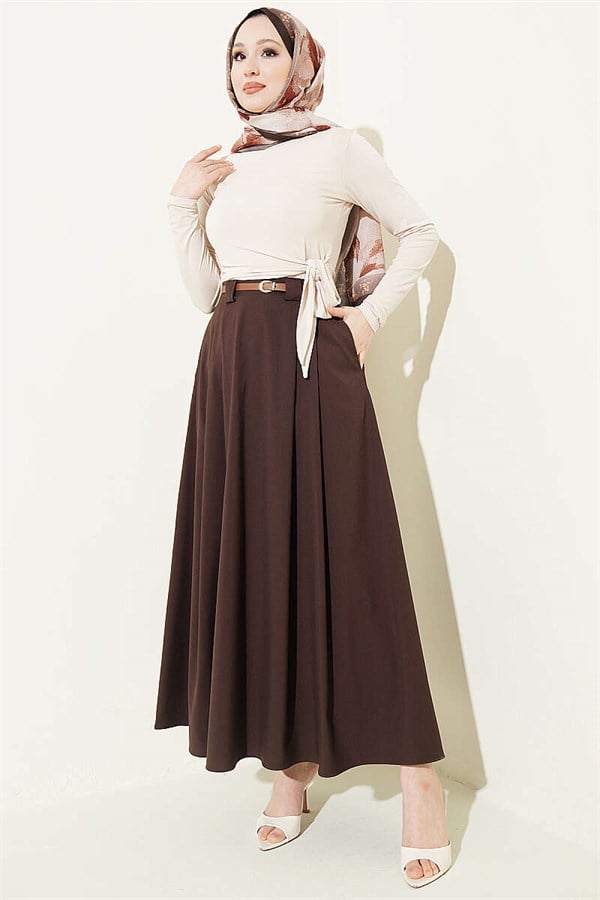 Thin Belted Pleated Skirt, Brown