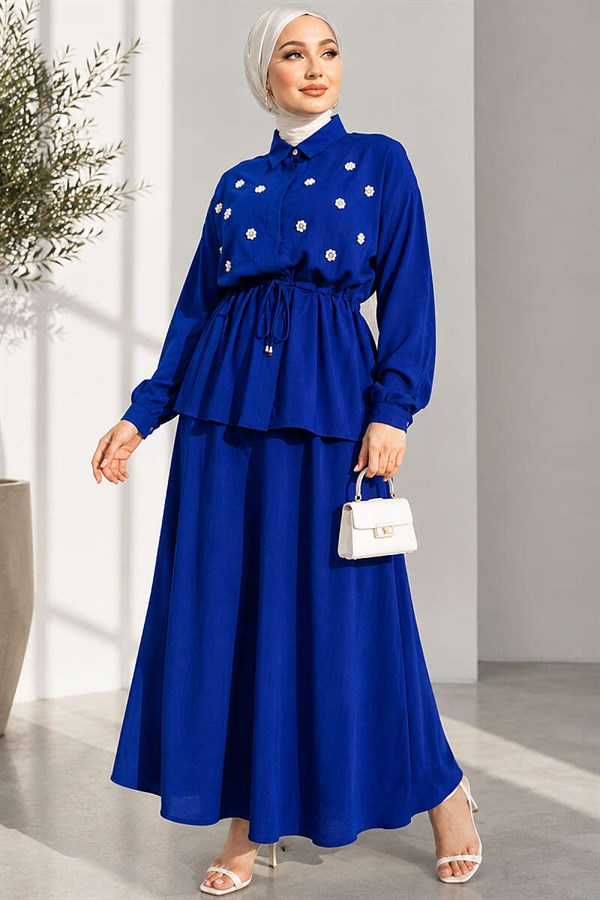 Pearl Flower Waist Tunnel Skirt 2 Piece Set in Saks Color