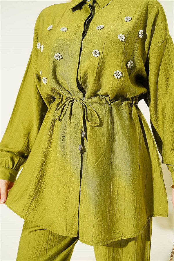 Pearl Flower Hidden Button 2 Piece Set in Olive Green