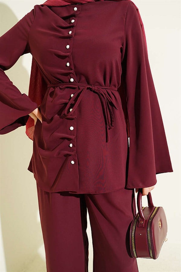 Pearl Button Detail 2 Piece Set in Burgundy