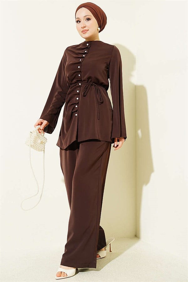 Pearl Button Detail 2 Piece Set in Coffee