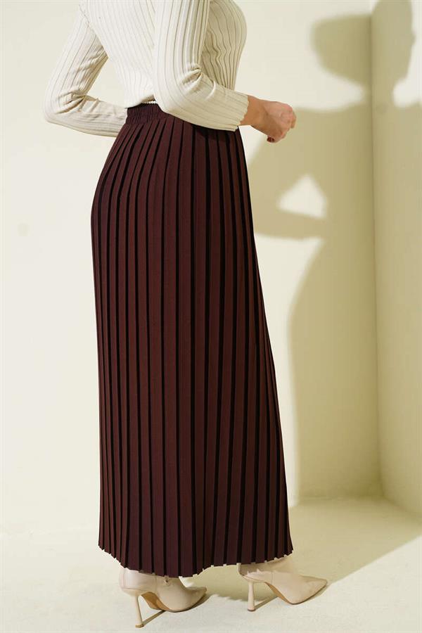 Pearl Belted Pleated Skirt Coffee