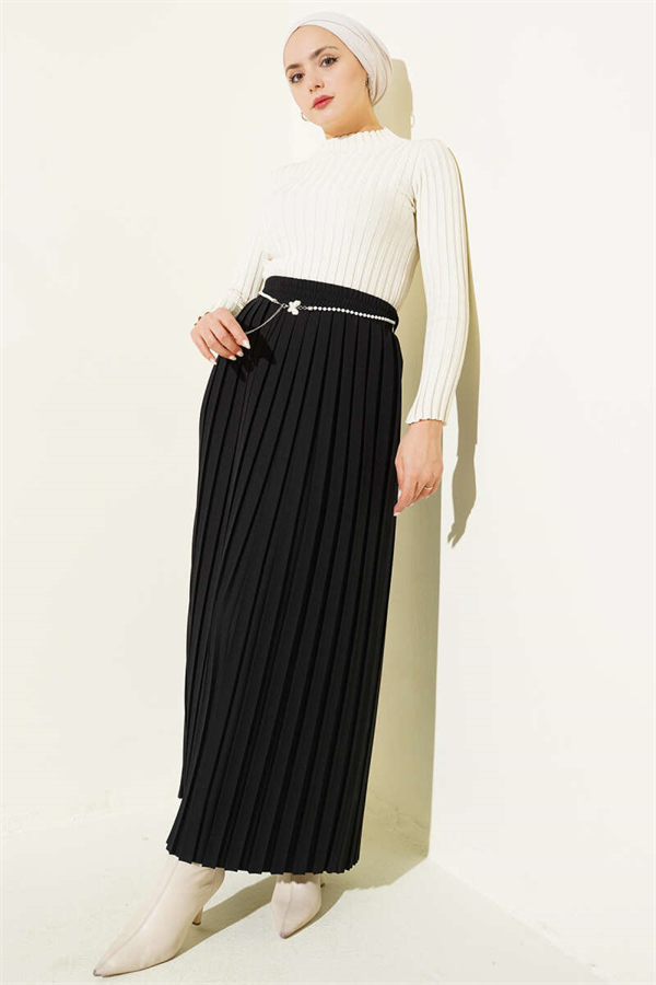 Pearl Belted Pleated Skirt Black