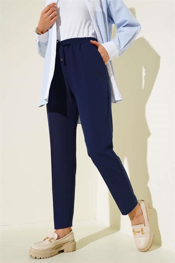 String Detailed Elastic Waist Skinny Leg Parliament Trousers