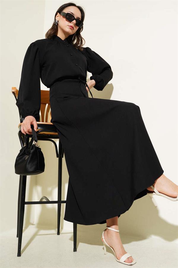 2 Piece Set with Rope Belt and Buttoned Skirt in Black
