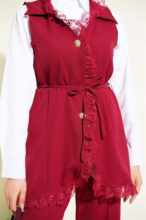 2 Piece Set with drawstring belt, ruffled and lace detailing, in burgundy.