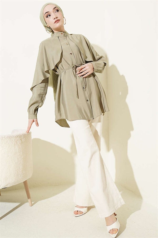Drawstring Sleeve Cape Shirt in Light Green