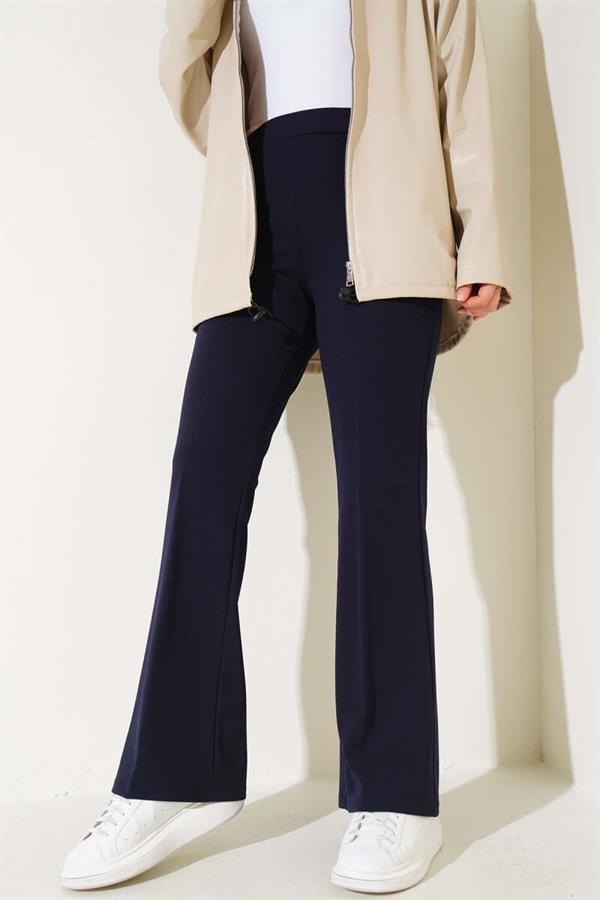 Spanish-style flared double-waisted trousers, navy blue.