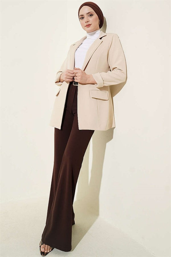 Spanish-style flared belted fabric trousers, brown.