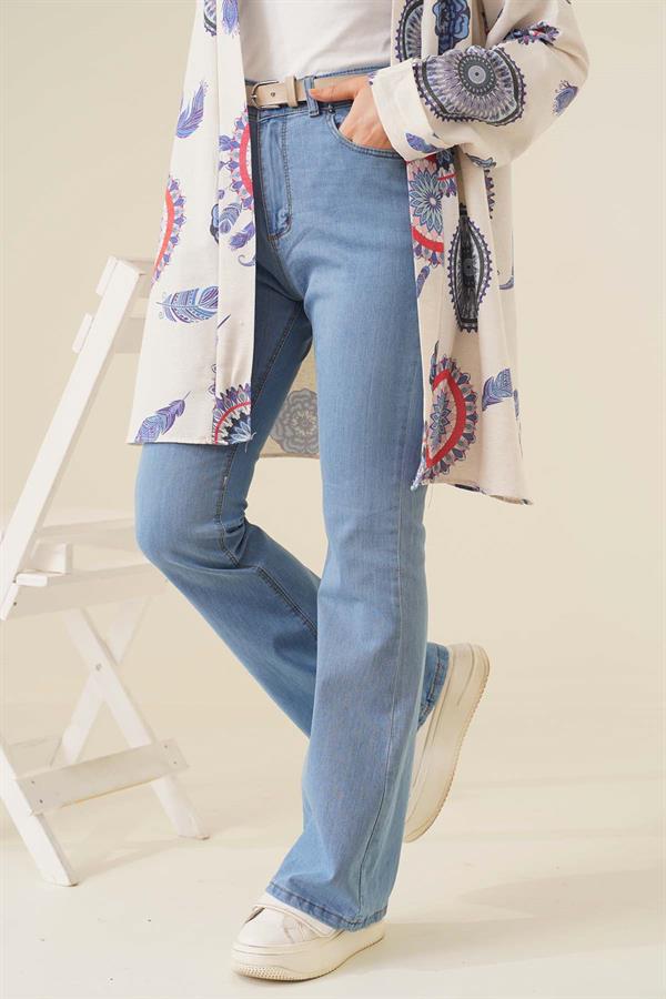 Spanish Leg High Waisted Light Denim Jeans
