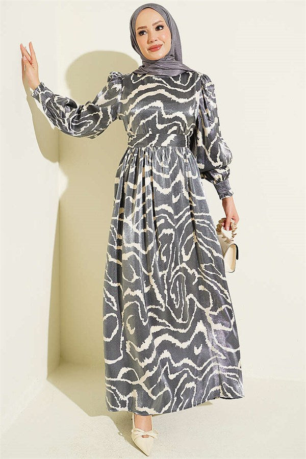 Jacquard Sleeve Pleated Dress Black