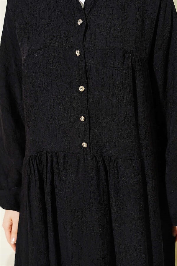 Embossed Pattern Buttoned Layered Dress Black