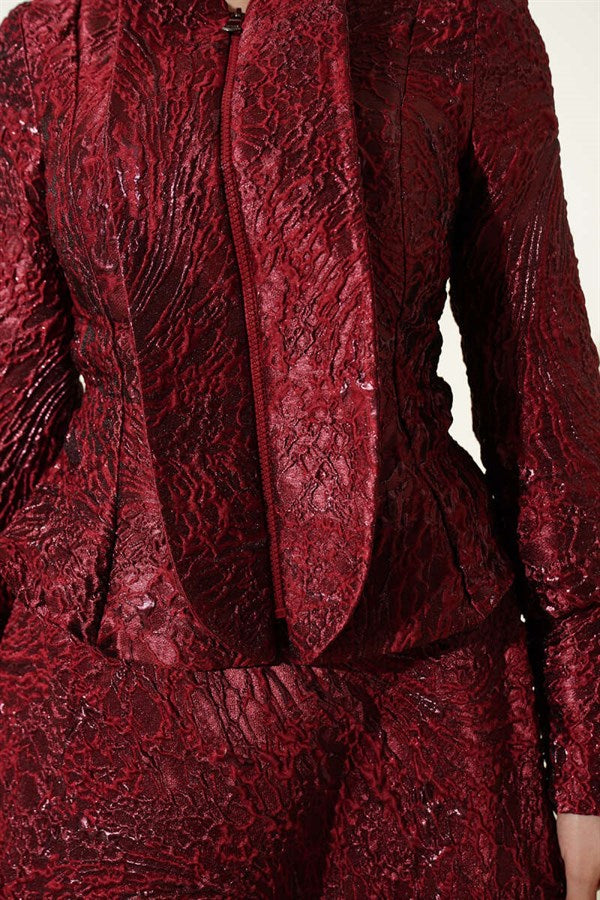Embossed Jacquard Skirt 2 Piece Set in Burgundy