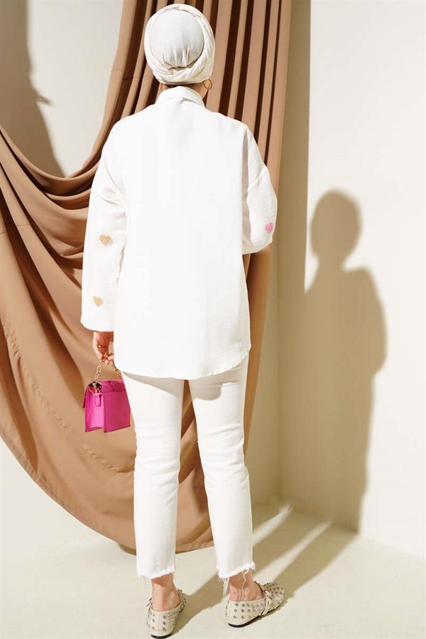 Heart Embroidered Linen Shirt Ecru