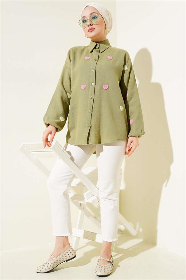 Heart Embroidered Linen Shirt Khaki