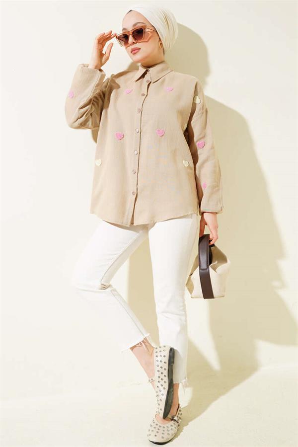 Heart Embroidered Linen Shirt Latte