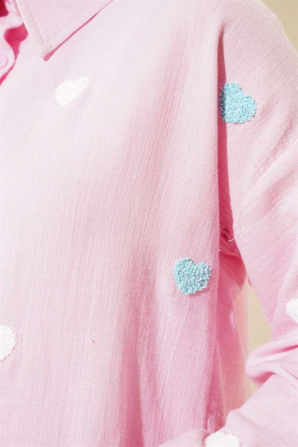 Heart Embroidered Linen Shirt Pink