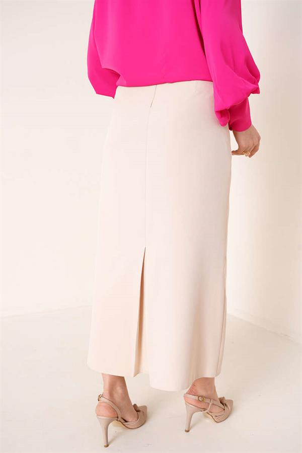 Closed Slit Pencil Skirt Beige