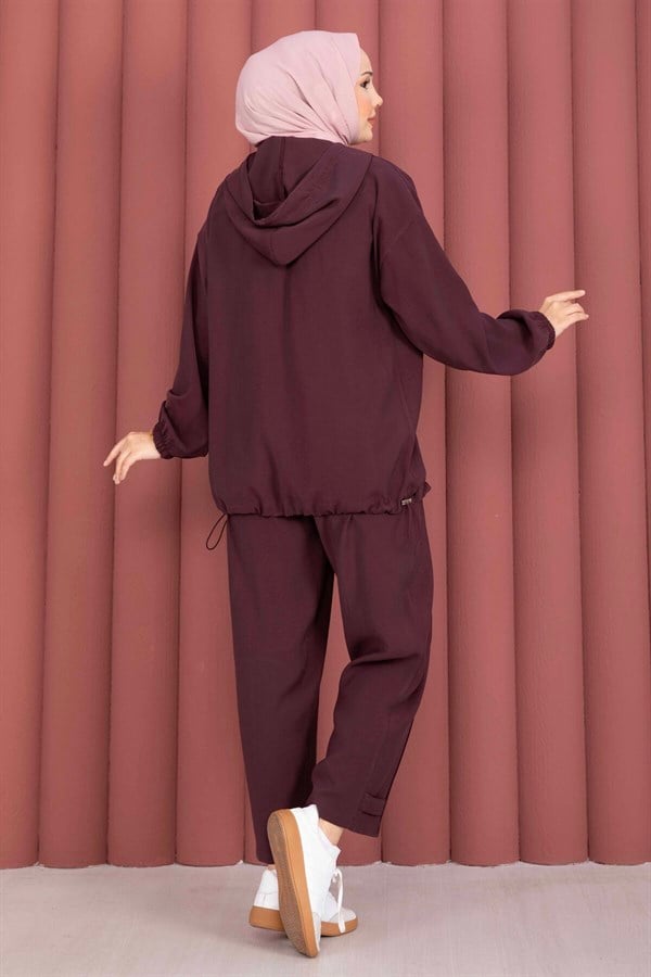 Hooded, Zip-Detailed, Loose-Fitting 2 Piece Set in Plum