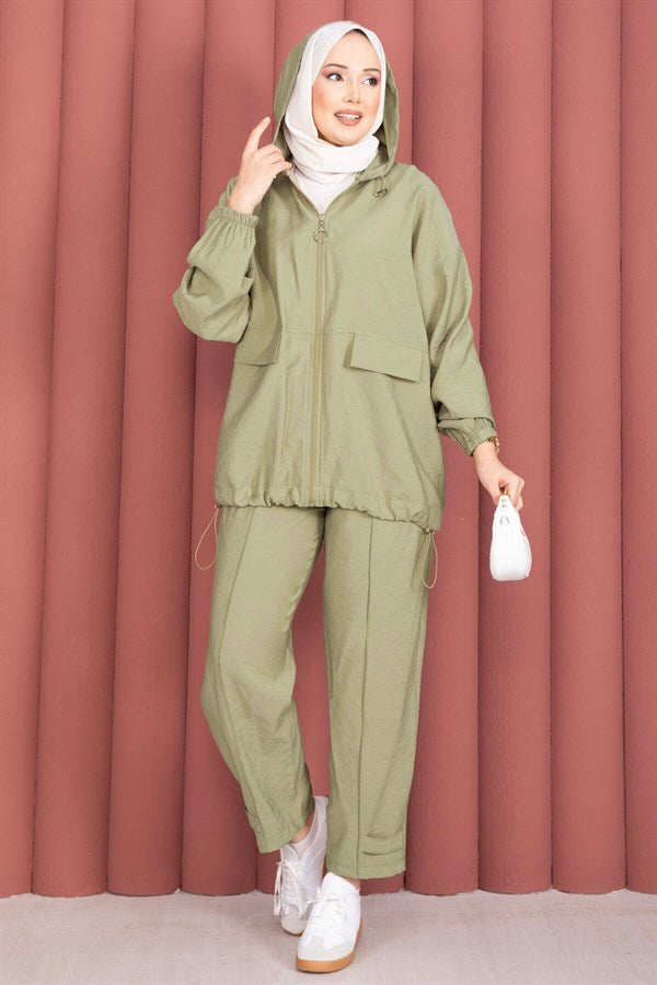 Hooded, Zip-Detailed, Loose-Fitting 2 Piece Set in Khaki