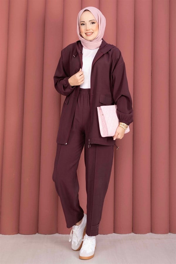 Hooded, Zip-Detailed, Loose-Fitting 2 Piece Set in Plum